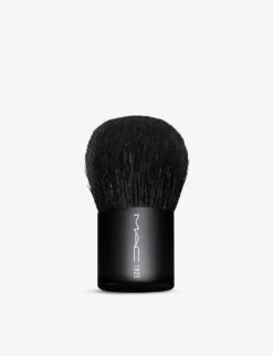 MAC 182 Buffer Brush