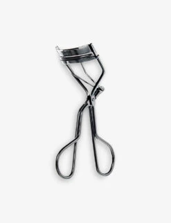 MAC Carine Roitfeld Lash Curler