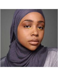 MAC Pro Longwear Nourishing Waterproof Foundation 25ml -MAC Store 329 81004873 MXCE NC44 ALT02