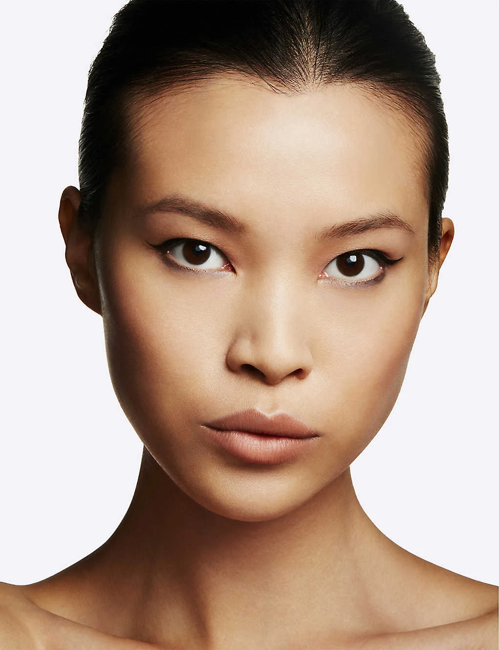 MAC Prep + Prime Fix+ Mattifying Mist 100ml 4 MAC Prep + Prime Fix+ Mattifying Mist 100ml - Image 2