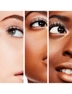 MAC Hyper Real Glow Palette -MAC Store 329 81004873 S88C010000 FLASHPLUSAWE ALT02