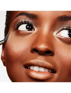 MAC Hyper Real Glow Palette -MAC Store 329 81004873 S88C010000 FLASHPLUSAWE ALT04