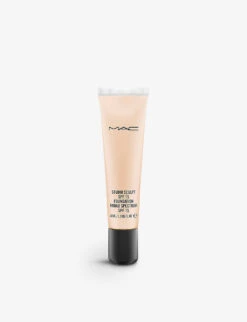 MAC Studio Sculpt SPF 15 Foundation 30ml