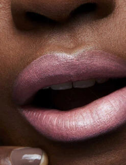 MAC Frost Lipstick 3g -MAC Store R03649197 ANGEL ALT02