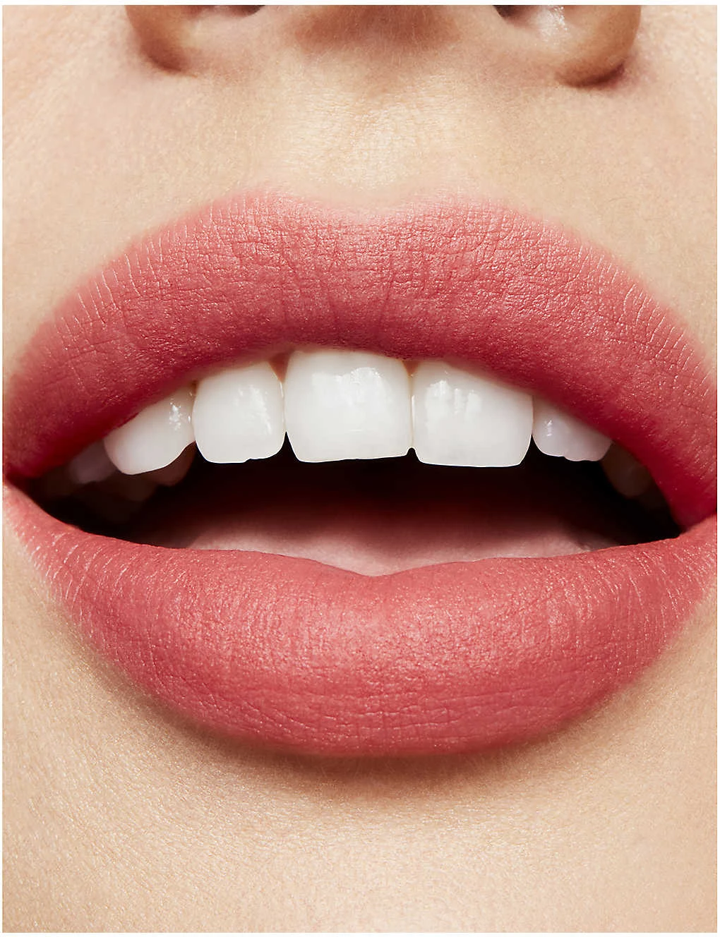 MAC Powder Kiss Liquid Lip Colour 5ml 8 MAC Powder Kiss Liquid Lip Colour 5ml - Image 6