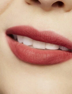 MAC Powder Kiss Lipstick 3g -MAC Store R03817421 DUBONNETBUZZ ALT02