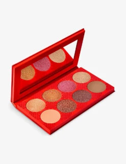 MAC Year Of Glam Eyeshadow Palette 10.4g 13 MAC Year Of Glam Eyeshadow Palette 10.4g -MAC Store R04096415 LNY ALT02