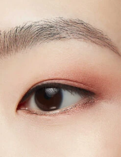 MAC Year Of Glam Eyeshadow Palette 10.4g 15 MAC Year Of Glam Eyeshadow Palette 10.4g -MAC Store R04096415 LNY ALT04