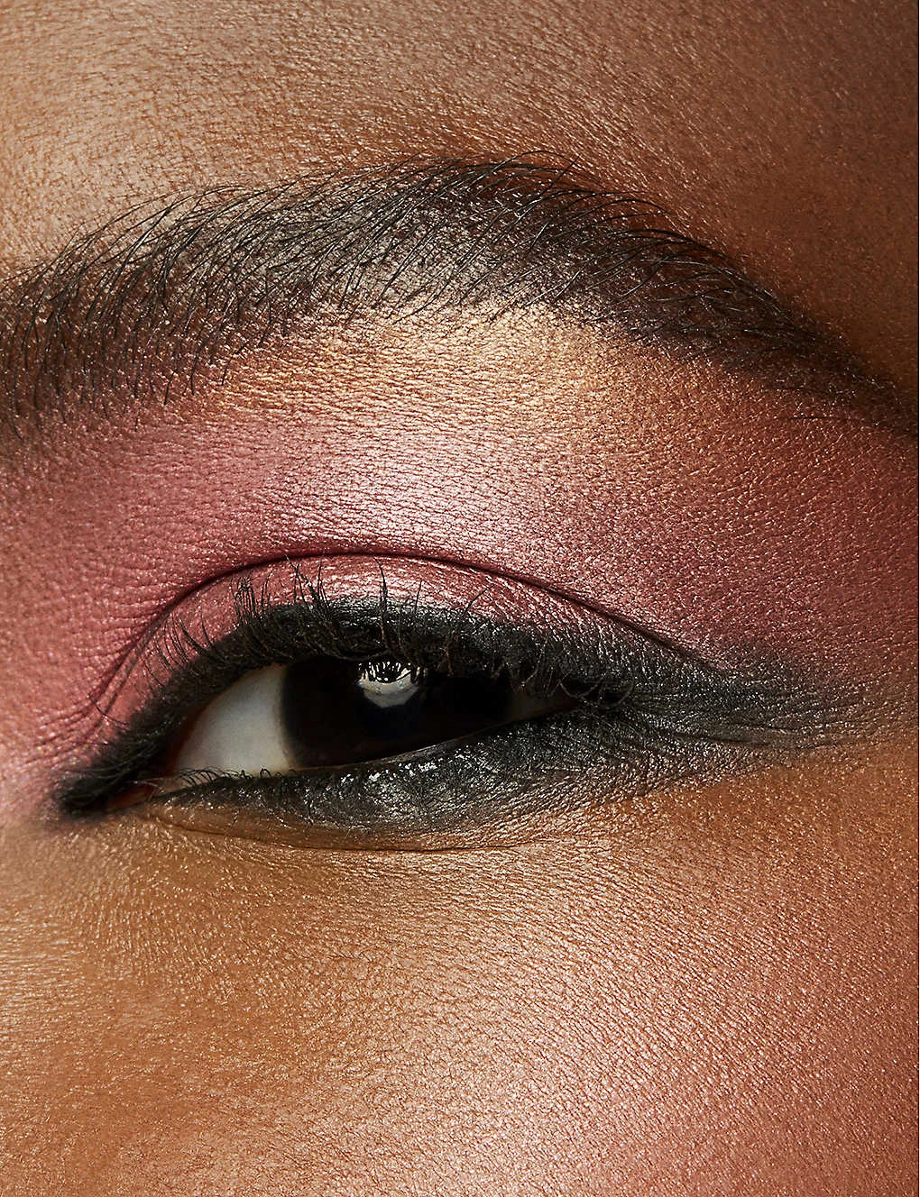 MAC Year Of Glam Eyeshadow Palette 10.4g 8 MAC Year Of Glam Eyeshadow Palette 10.4g - Image 6