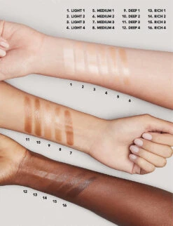 MAC Strobe Dewy Skin Tinted Moisturiser 30ml 8 MAC Strobe Dewy Skin Tinted Moisturiser 30ml -MAC Store R04096489 DEEP1 ALT02