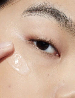 MAC Hyper Real Serumizer Skin-balancing Hydration Serum 15ml -MAC Store R04104114 ALT07