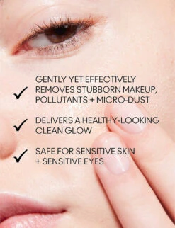 MAC Hyper Real Fresh Canvas Cleansing Oil 200ml 15 MAC Hyper Real Fresh Canvas Cleansing Oil 200ml -MAC Store R04104117 ALT06